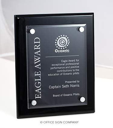 Achievement Recognition Floating Plaque Award (Engraved)